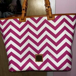 Dooney & Bourke pink, white chevron print shoulder bag, tote